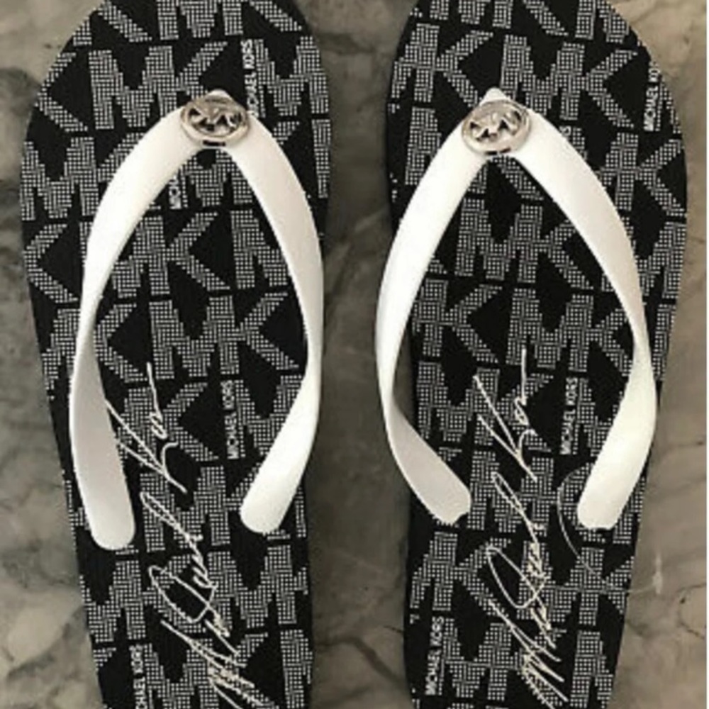 Michael Kors sandals, never been worn size 8